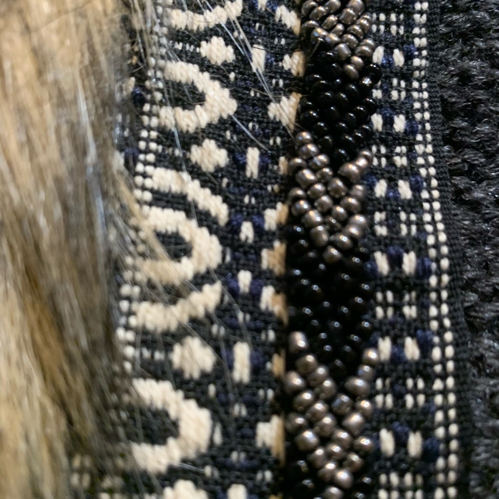 Vest - Picture 2 of 4
